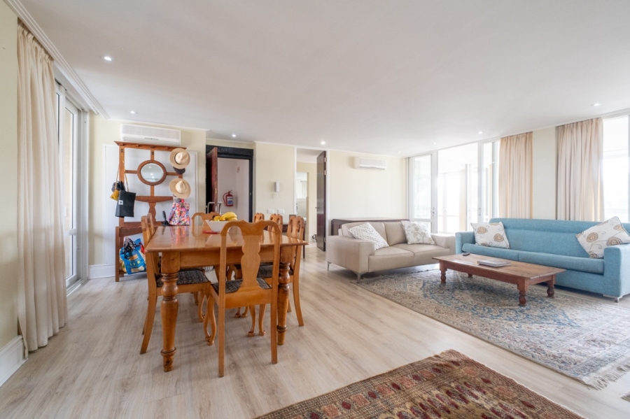 To Let 4 Bedroom Property for Rent in Port St Francis Eastern Cape